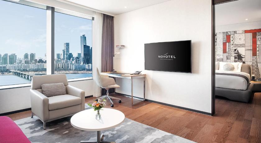 Image of Premier Suite King 5