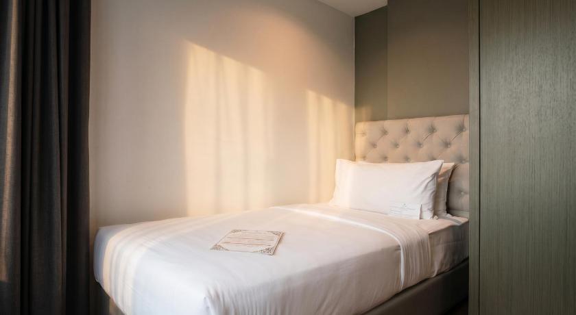 Image of Junior Suite 9