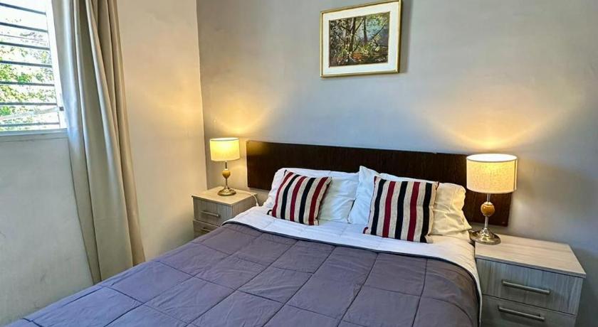 Image of Double Room with Private Bathroom 5