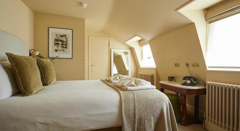 Image of Comfy Double/Twin Room 5