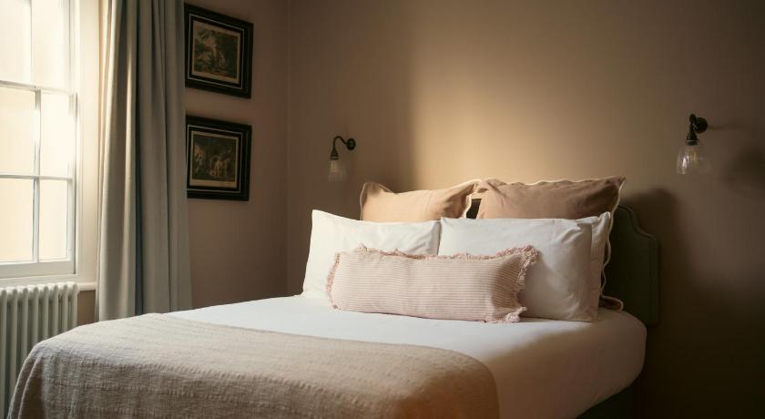 Image of Pimlico Double, Bower House Building 7