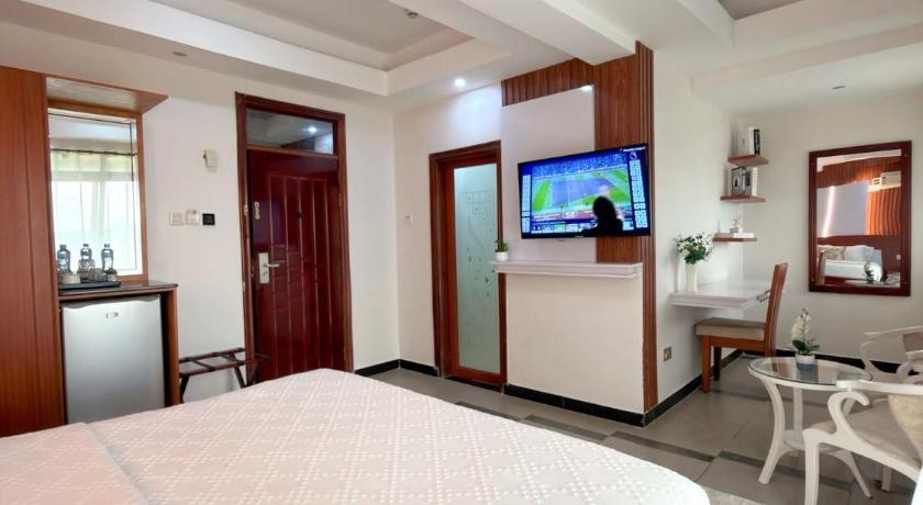 Hotel La Grande - image 11