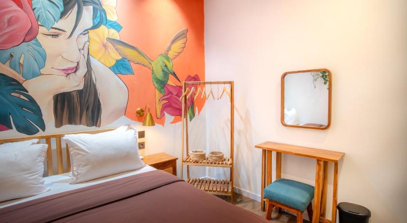 Image of Standard Double Room with Shared Bathroom 11