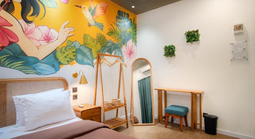 Image of Standard Double Room with Shared Bathroom 14