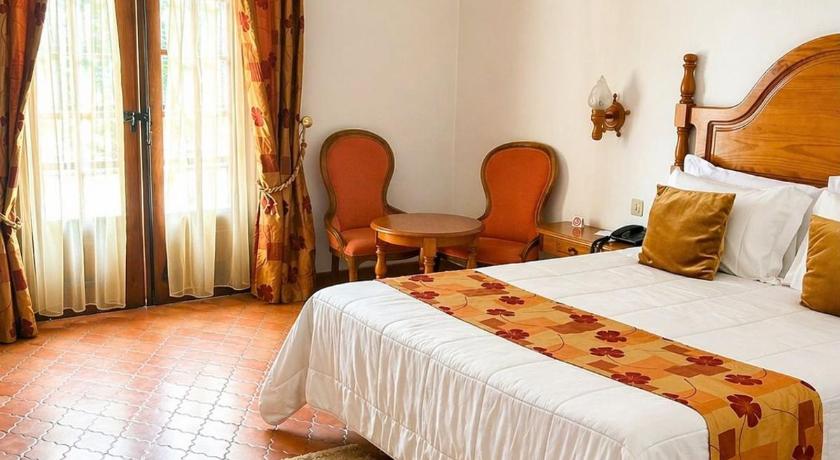 Image of Double Room with Shared Balcony 1
