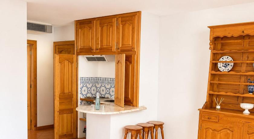 Image of Double Room with Kitchenette 3