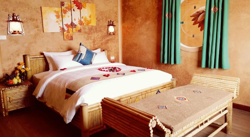 Image of Deluxe King Room 0