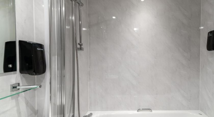 Image of Standard Single 6