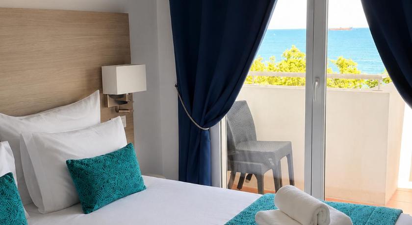 Image of Superior Double Room - Sea View 4
