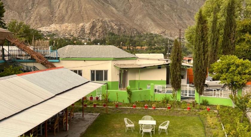 Madina Hotel 2 – Gilgit, PA