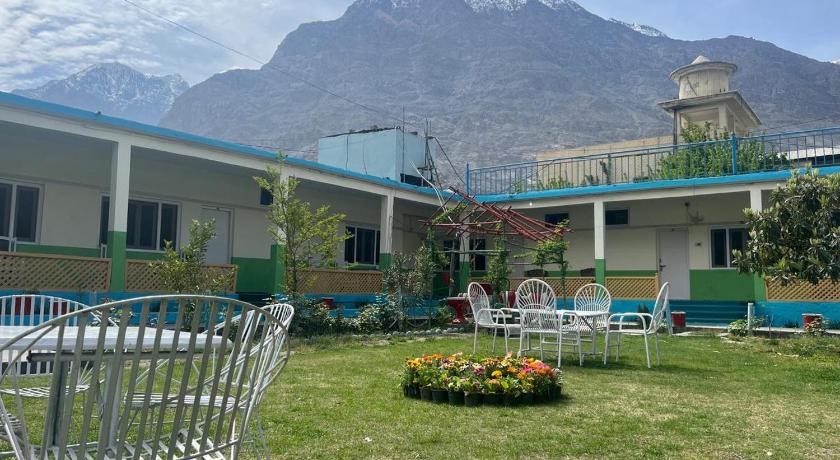 Madina Hotel 2 – Gilgit, PA