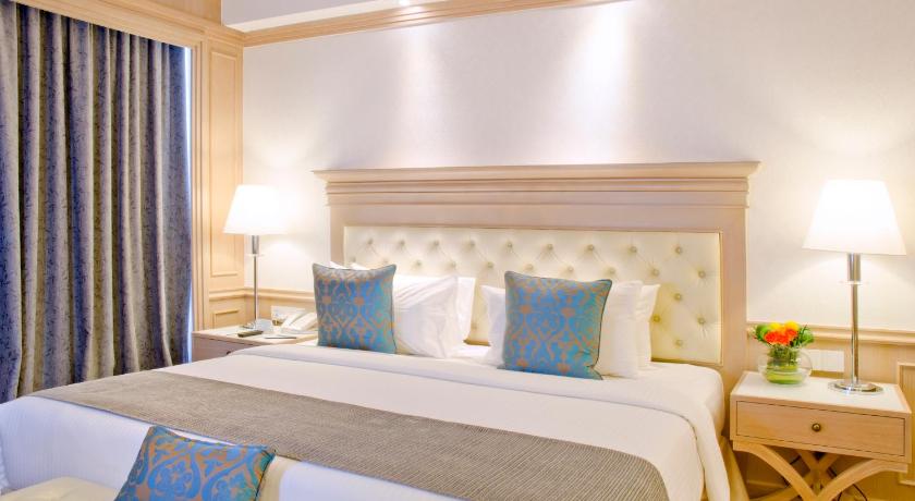 Image of Superior King Room 3