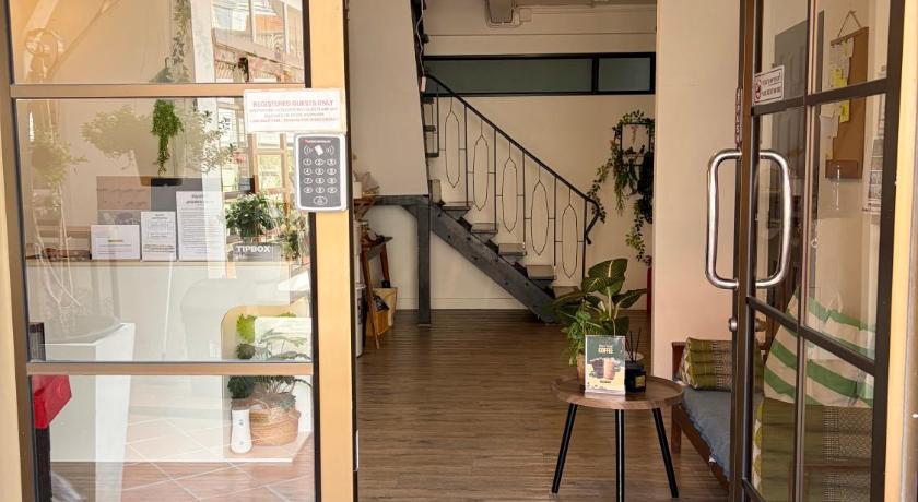 Bangkok Neighborhouse - Guesthouse - image 12