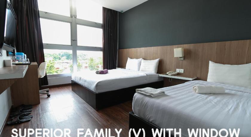 Image of Superior Family 1