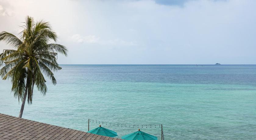 Image of Deluxe Sea View Suite 9