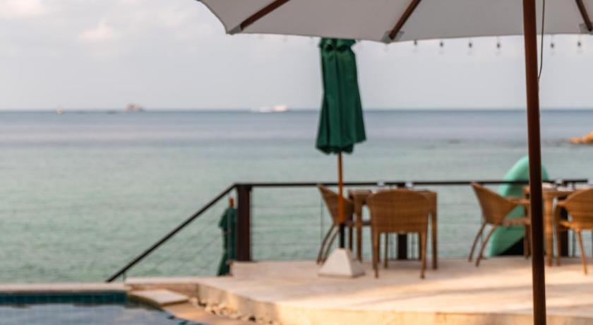 Beyond the Blue Horizon Boutique Bungalows - image 14
