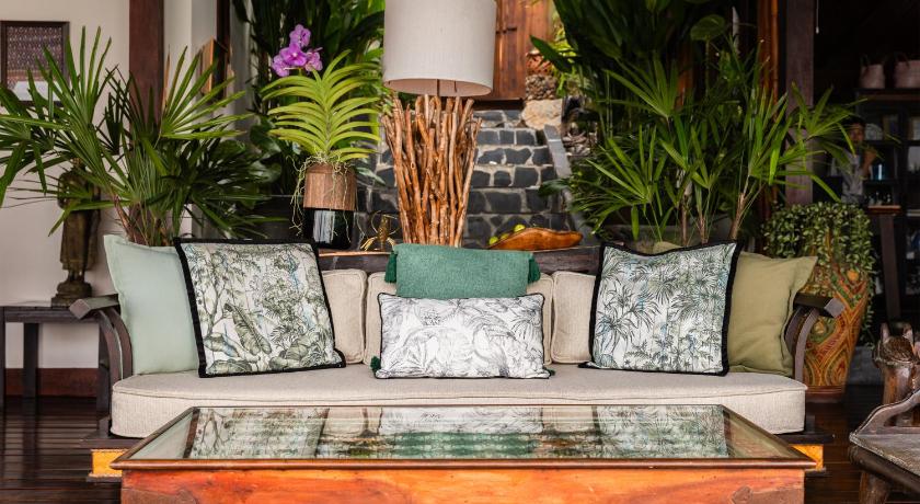 Beyond the Blue Horizon Boutique Bungalows - image 7