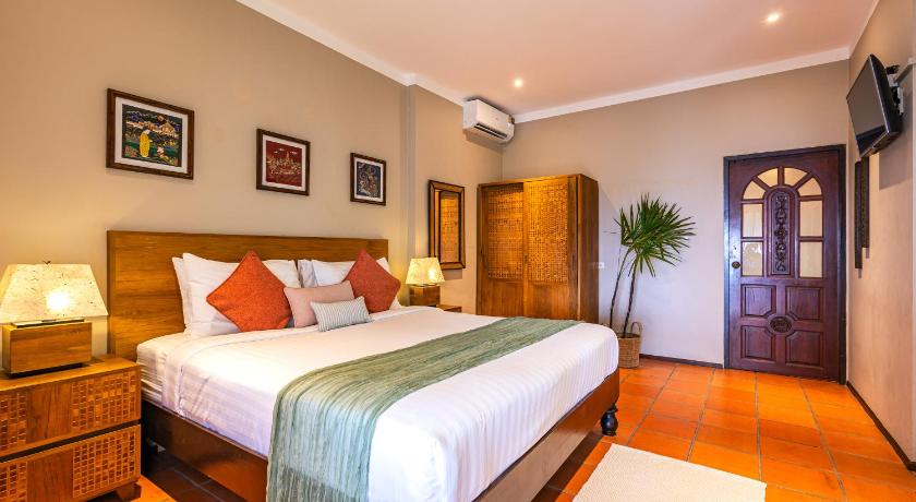 Image of Hillside Ocean View Room 3
