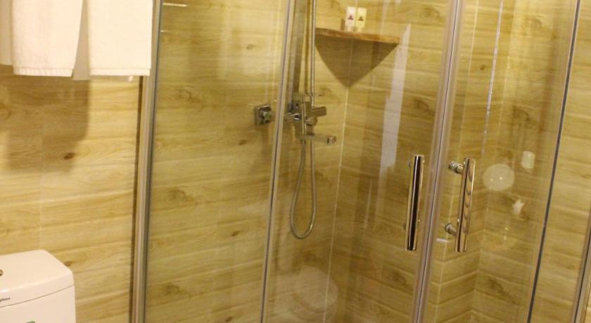 Image of Superior Twin 7