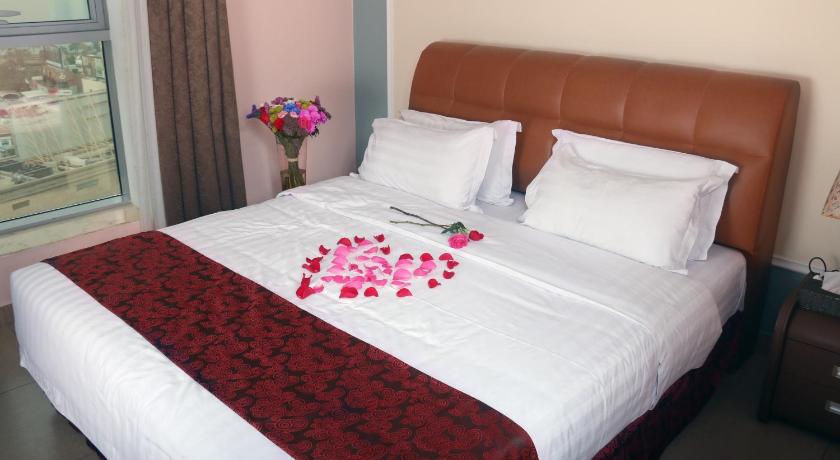 Image of Standard Room with Sea View 10