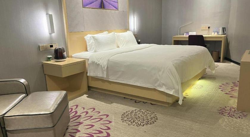 Lavande Hotel Wuhan Hanjiang Road Liuduqiao Metro Station - image 45
