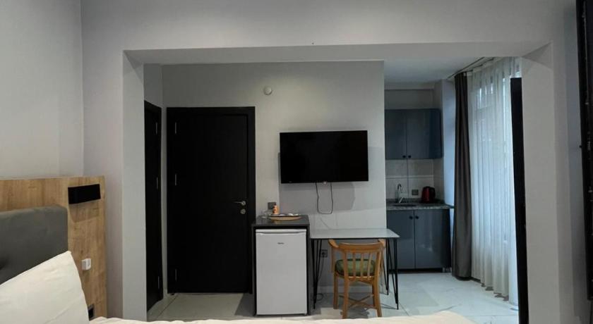 Taksim Valens Hotel - image 2