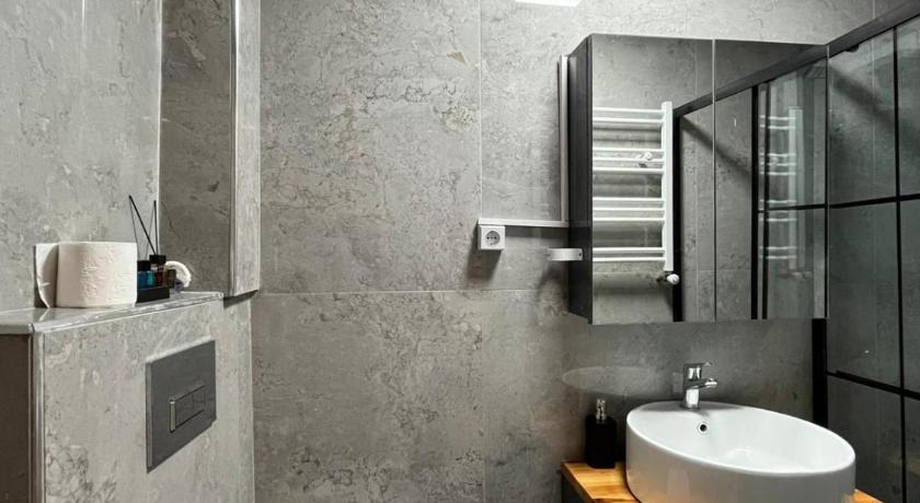 Taksim Valens Hotel - image 9