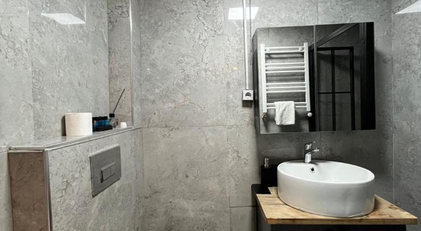 Taksim Valens Hotel - image 14