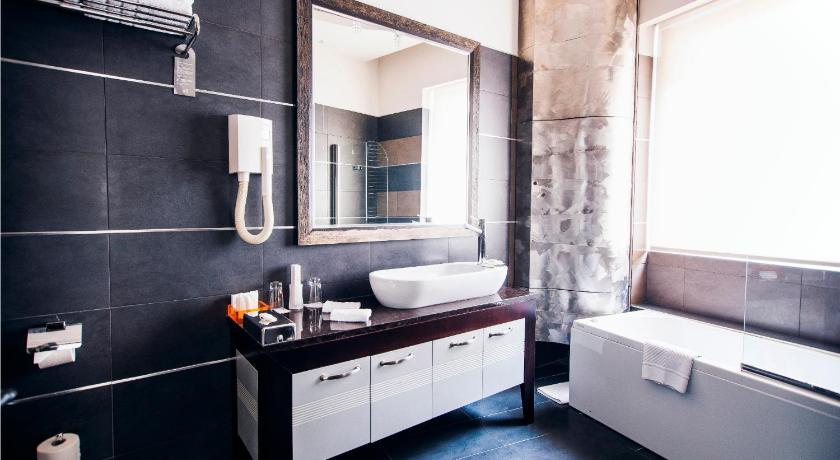 베오그라드 Boutique Hotel Townhouse 27 4성급 호텔 스위트룸