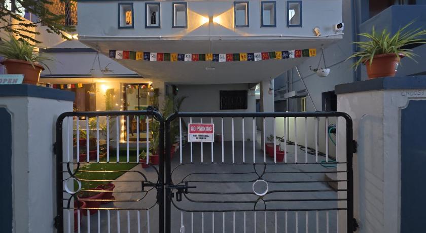 Deodar Commune - image 28