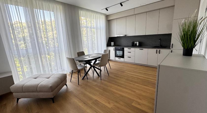 Apartment in the city center near park and river 26