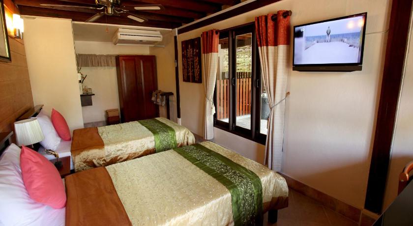 Image of Deluxe Twin Room 3