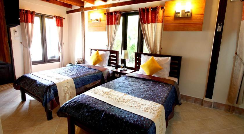 Image of Grand Deluxe Twin Room (Ground Floor) 3