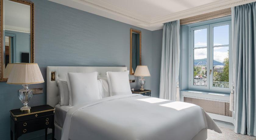 Image of Executive Suite 6