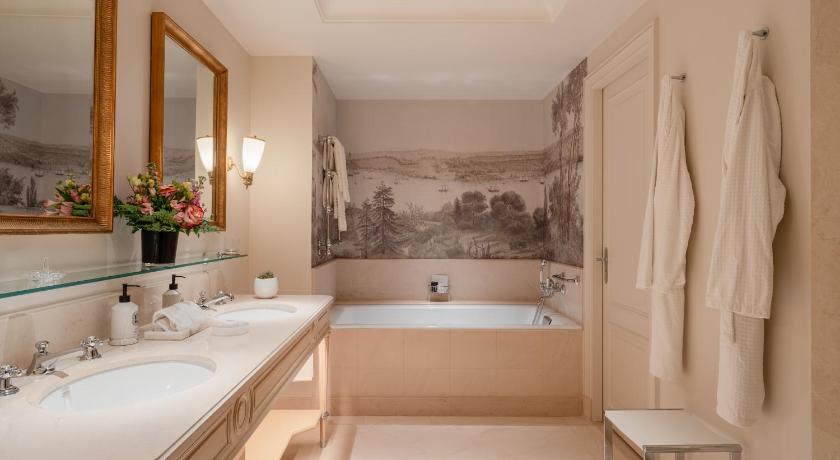 Image of Executive Suite 2