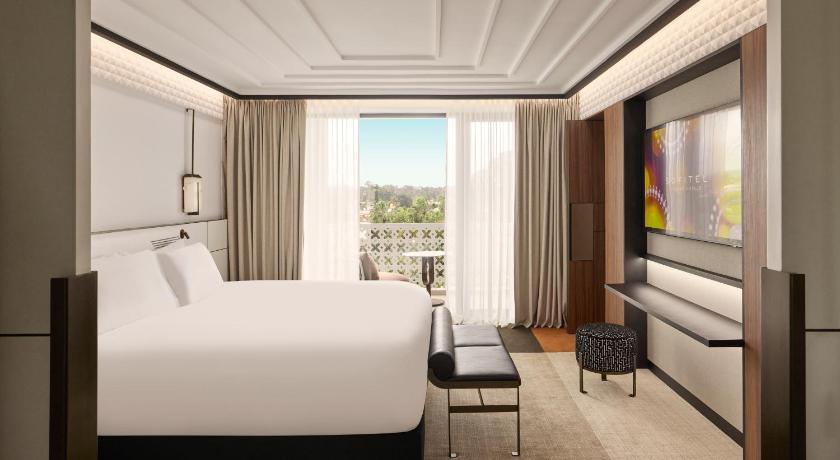 Image of Luxury Room 1 Large Double Bed 0