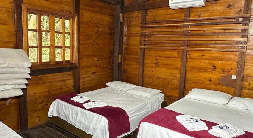 Image of Family Room with Shared Bathroom 1