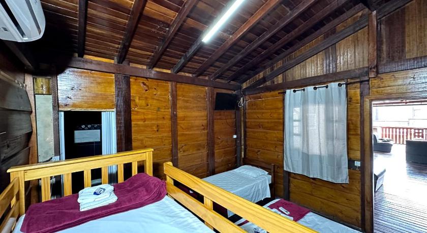 Image of Family Room with Private Bathroom 0