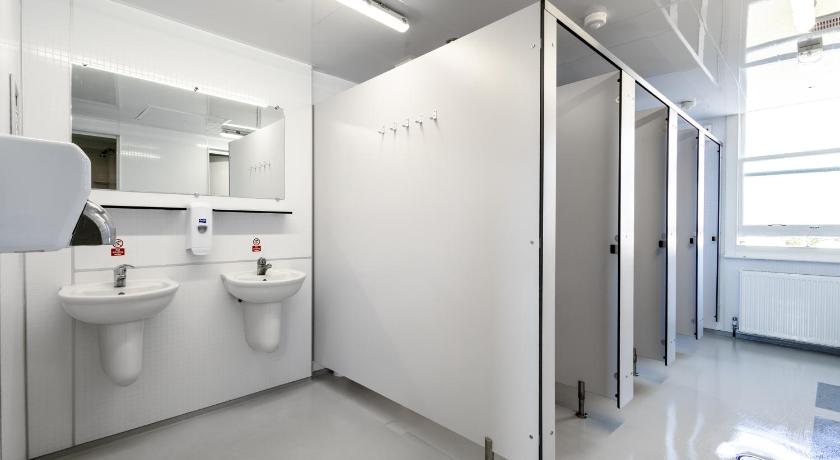 Image of Bed in 6-Bed Mixed Dormitory Room 7