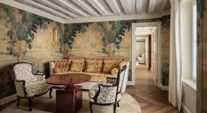 Image of Suite 14