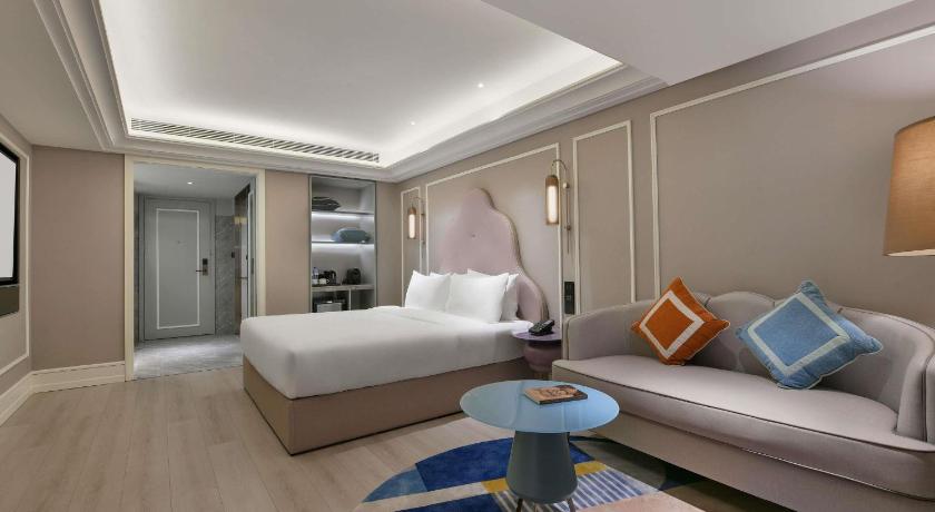 Chengdu Mercure Chengdu Jiuyanqiao 3-Star Hotel suite