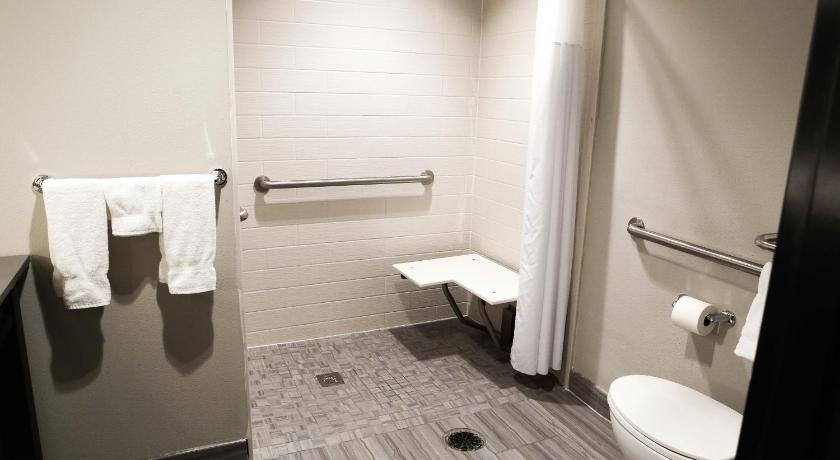 Best Western Plus Prien Lake Inn & Suites photo