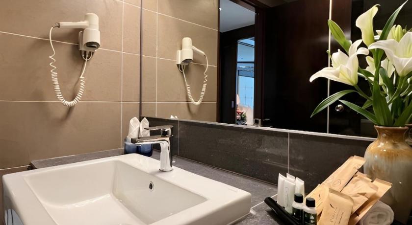 Image of Family Suite 6