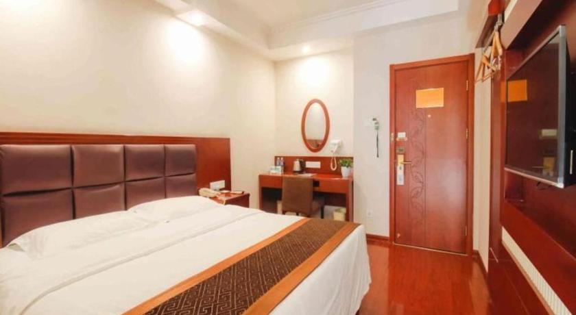 GreenTree Inn HeFei LongChuan Road South Hefei Railway Station Business Hotel - image 23