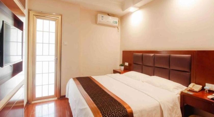 GreenTree Inn HeFei LongChuan Road South Hefei Railway Station Business Hotel - image 27
