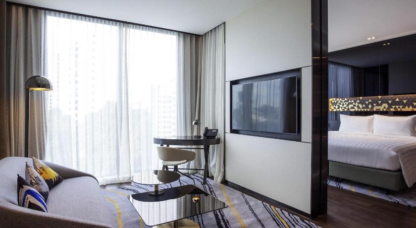 Image of Premier Suite, Lounge Access, Higher Floor, Free Mini-bar 5