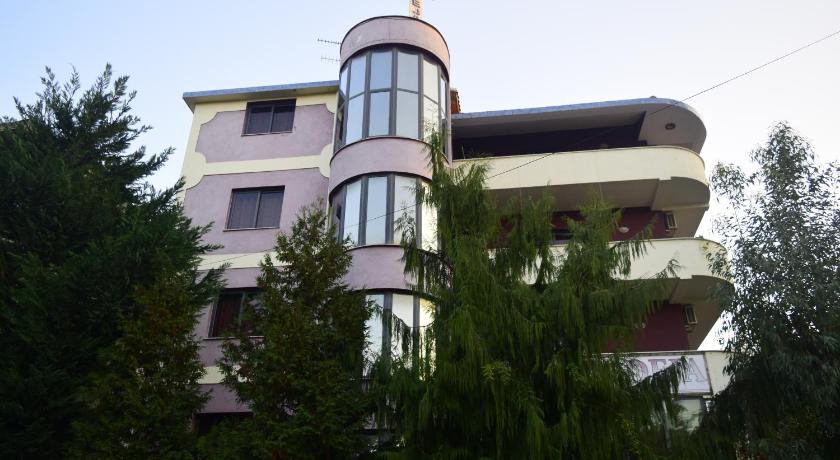 Hotel Deja — Hotel in Tirana