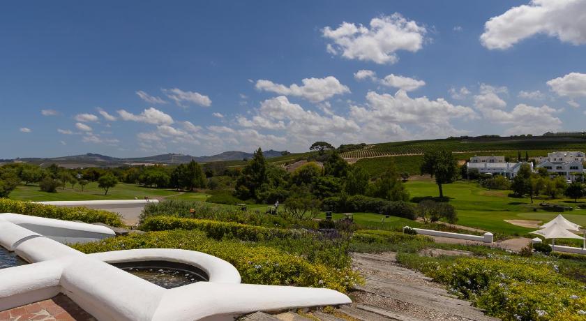 Winelands Golf Lodges 21 at De Zalze - image 7