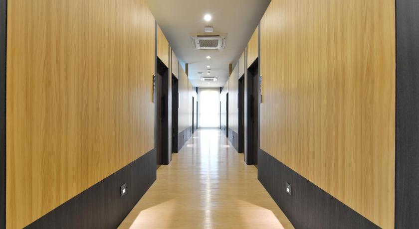 Image of Poshtel 9