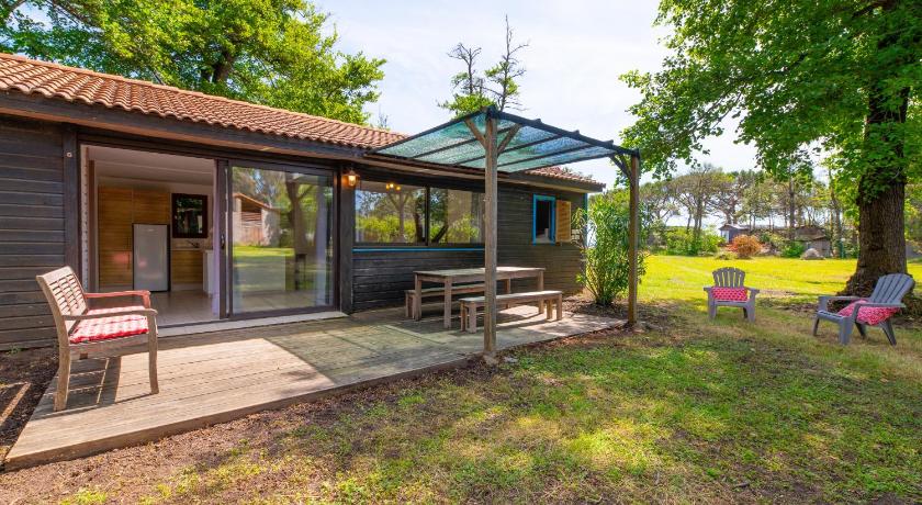 Foto di Case di Mare Chalet Bougainvillée - Prenotazione scontata Agoda